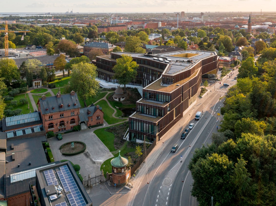 1 51 Carlsberg Central Office photo by Adam Mørk