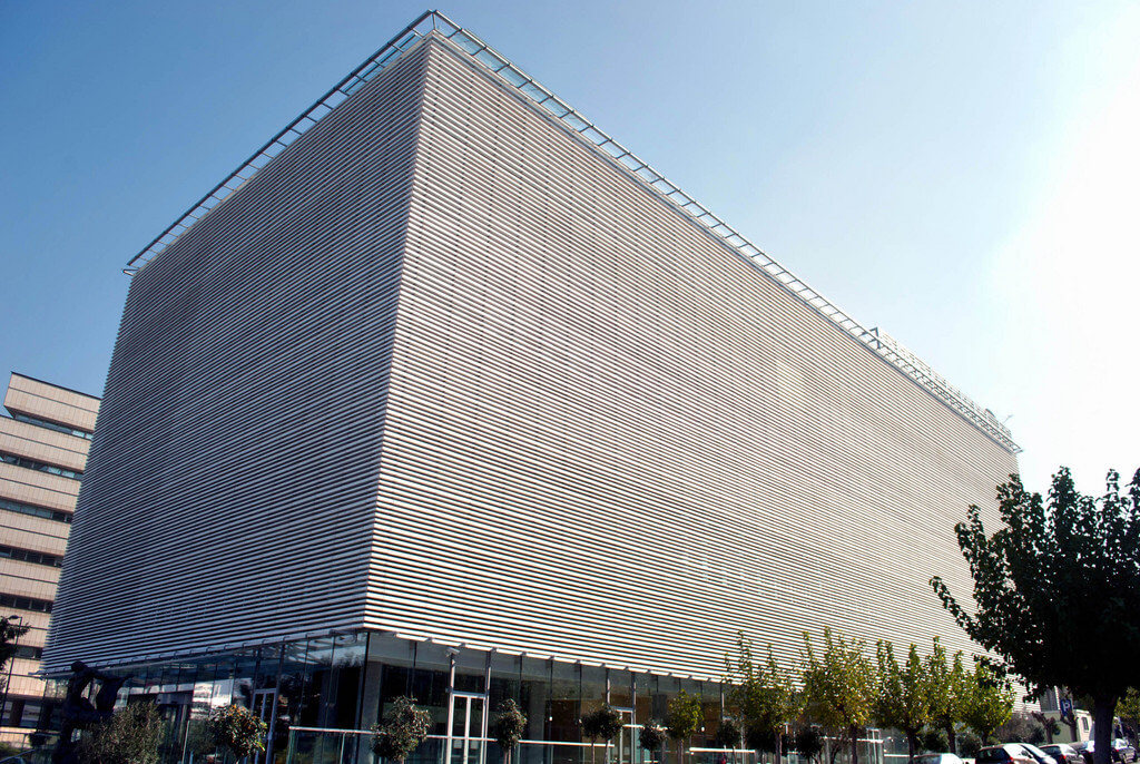 500_LARGE_Onasis_Cultural_Centre_9_6802_1.jpg