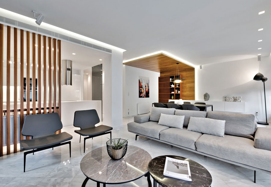 9KTIRIO GLYFADA