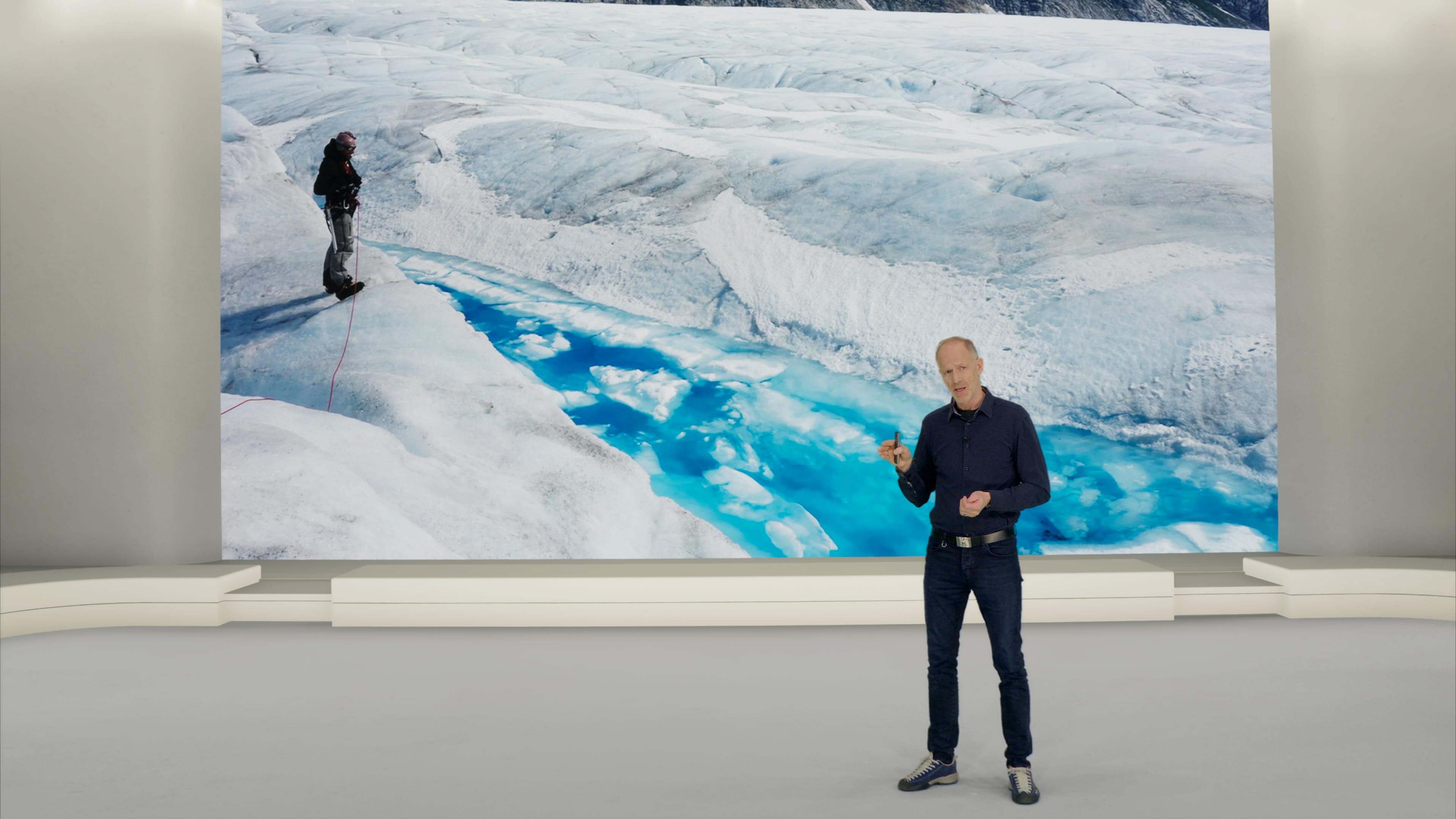 GROHE-X_Summit_Keynote.jpg