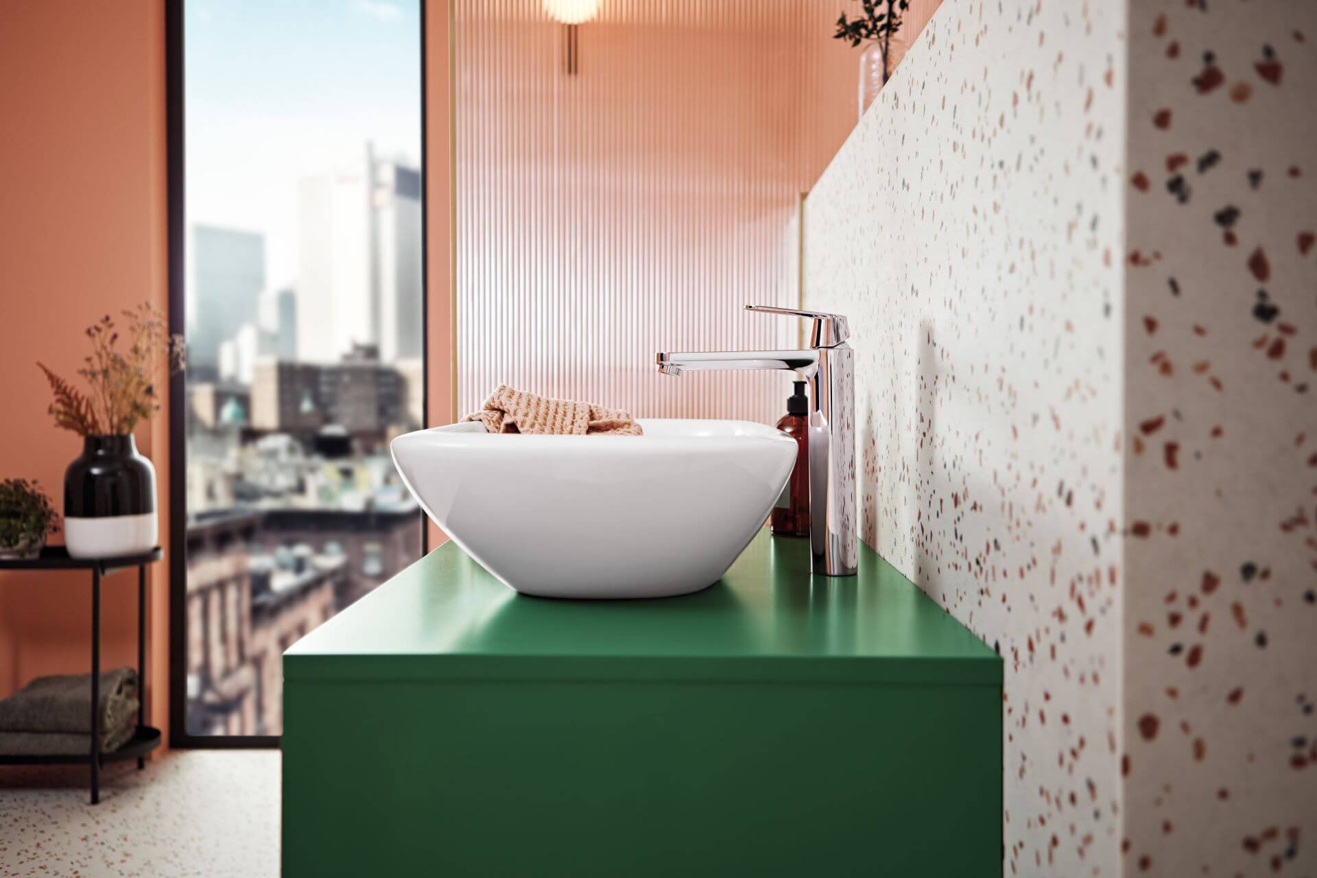 GROHE_Eurosmart_Cosmopolitan_basin_mixer_XL-size_chrome_23921000_Mood2.jpg