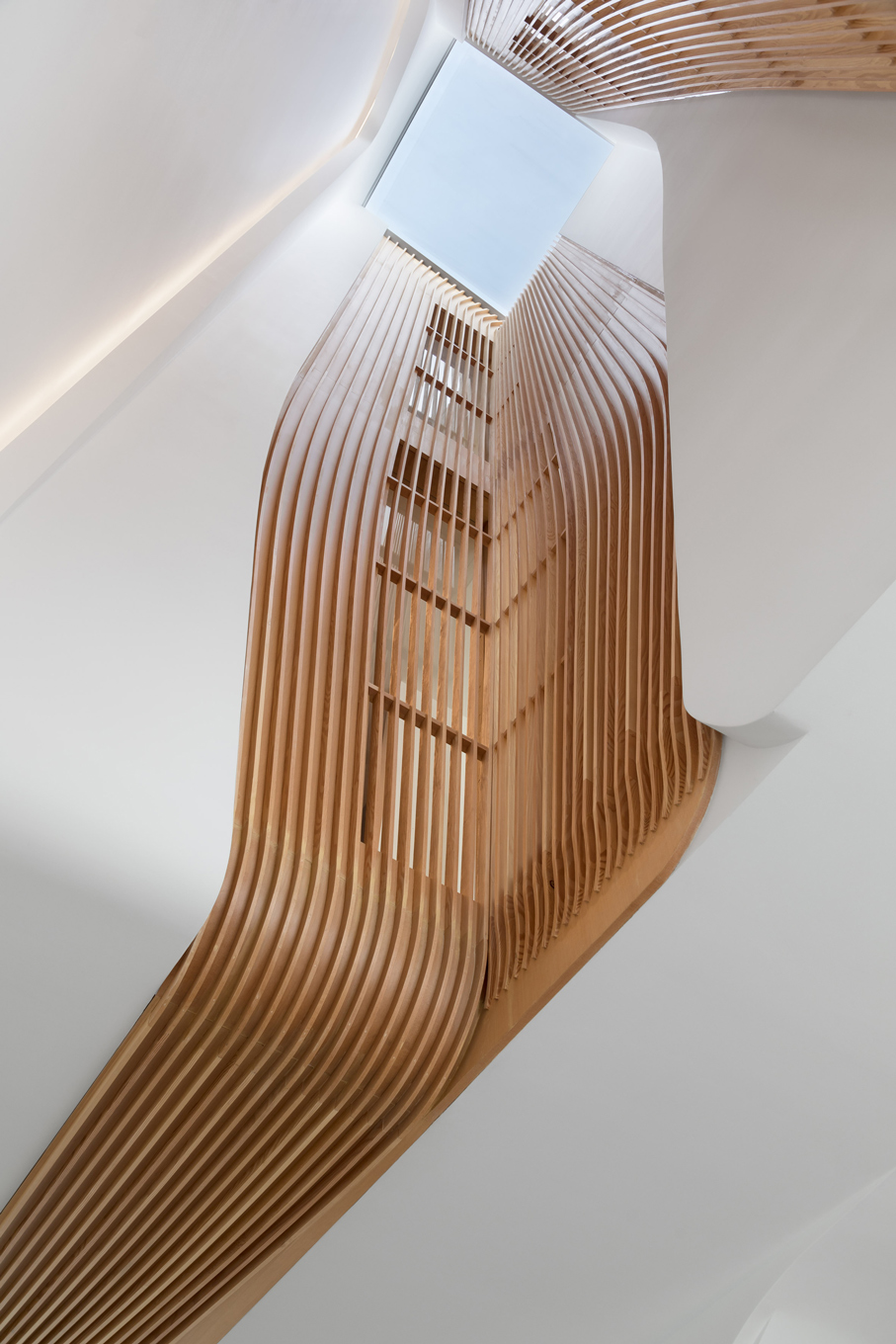 KTIRIO naaro architecture house london dezeen 01