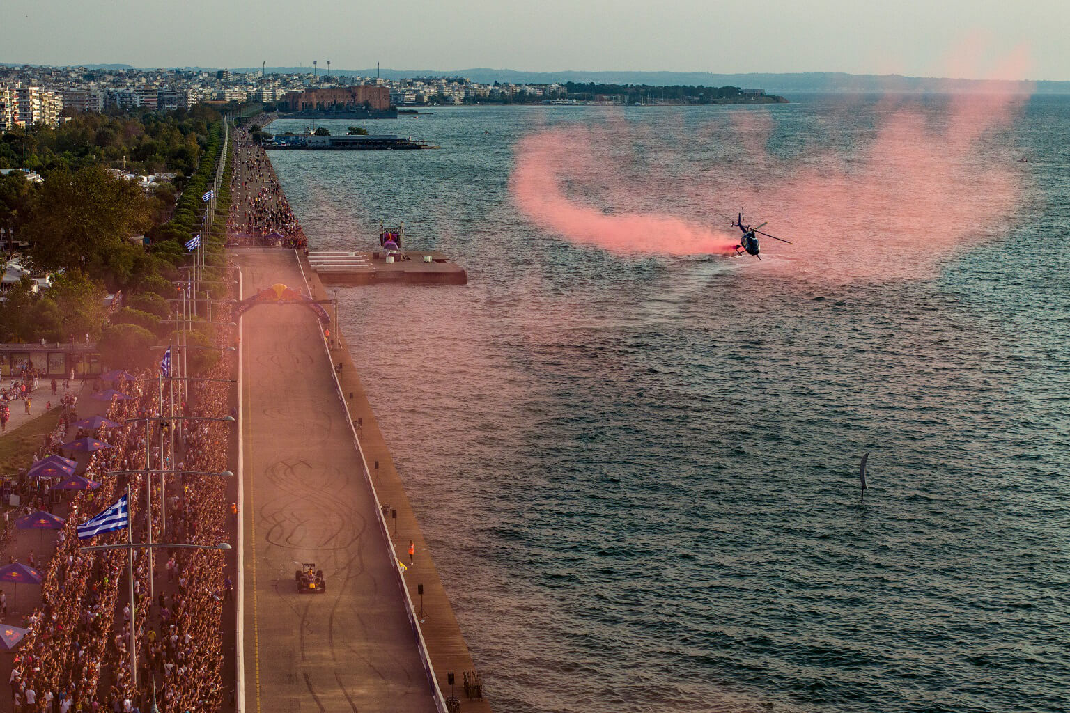 Red_Bull_Showrun_by_ALUMIL_Post-event_10.jpg