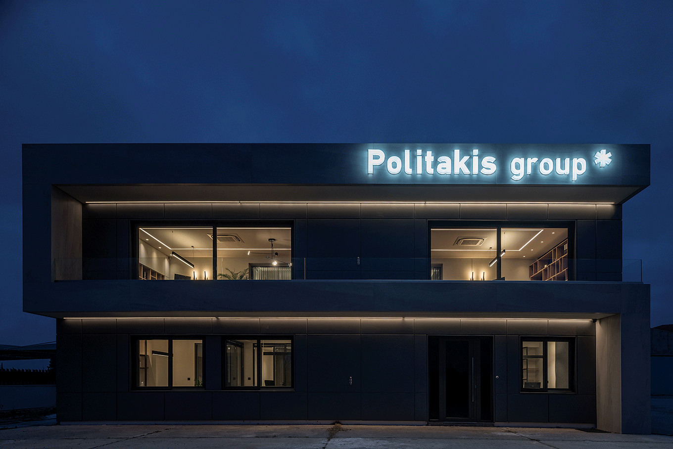 TAKAPARTNERS OFFICE BUILDING 23