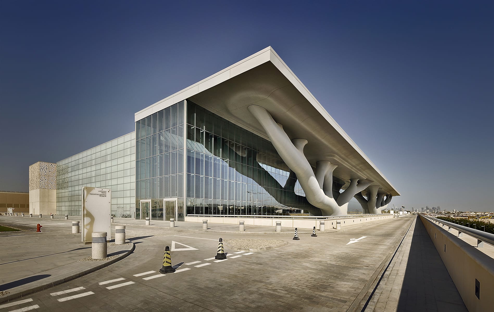 arata-isozaki-pygmalion-karatzas.jpeg
