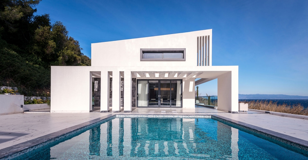 "Kallithea Villas" δύο εξοχικές κατοικίες στη Χαλκιδική