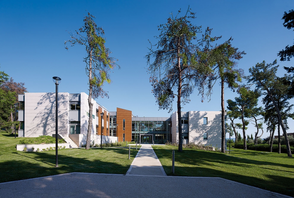 "Aliki perroti educational center" στην Αμερικανική Γεωργική Σχολή, Θεσσαλονίκη