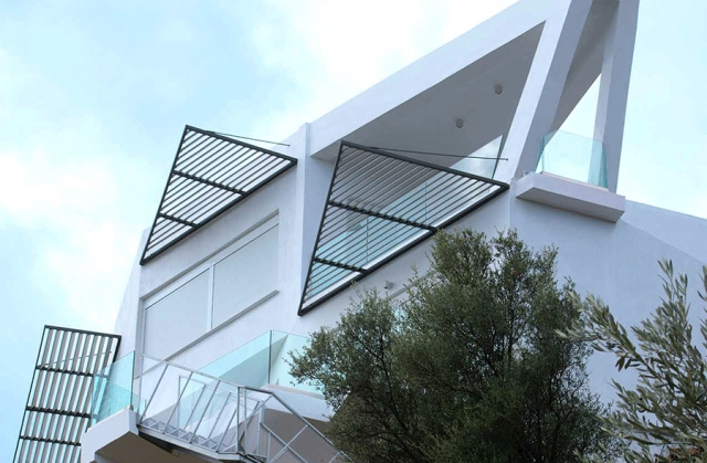 “Polygon house” κατοικία στη Σκιάθο