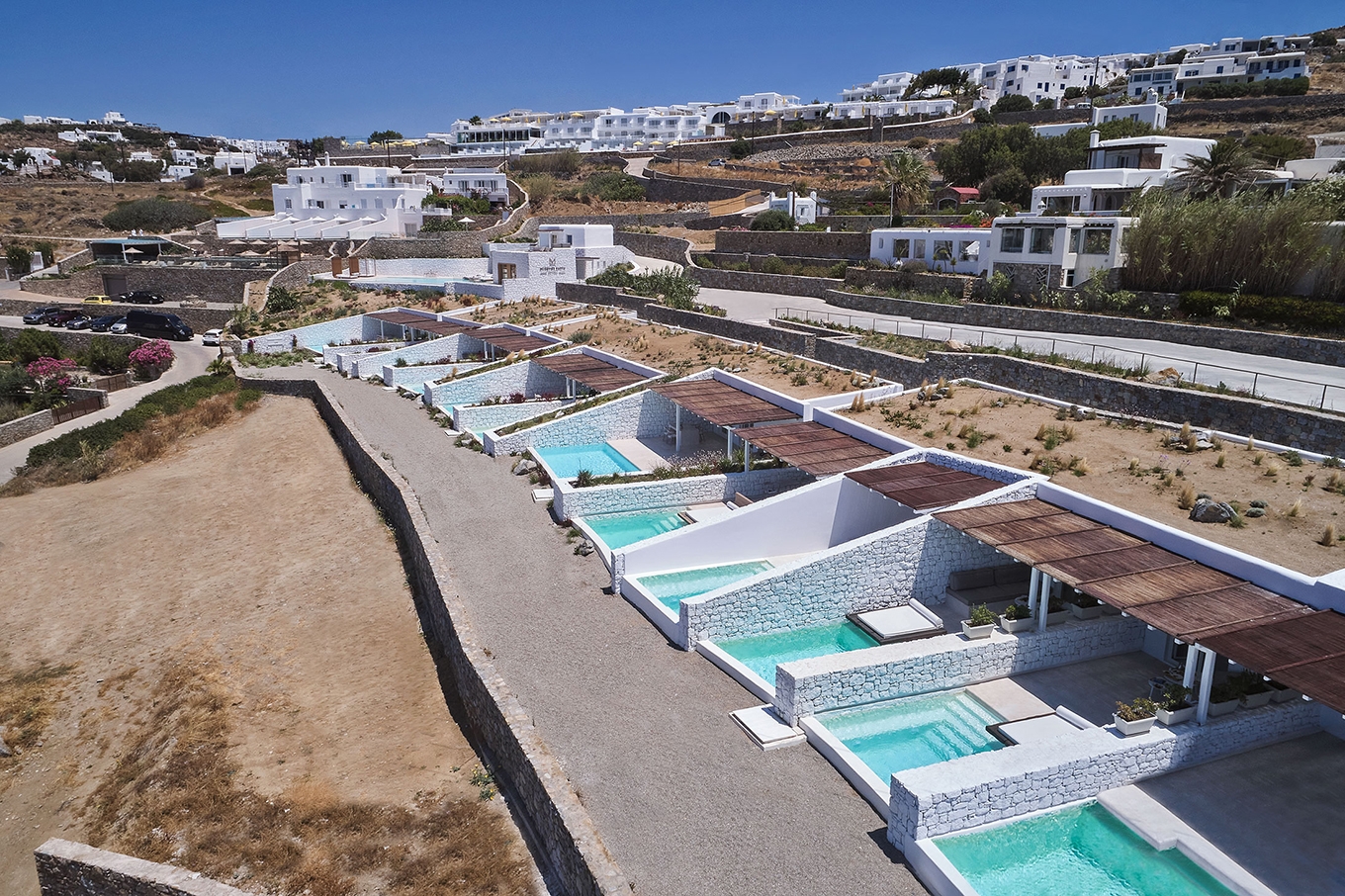 "Mykonos Earth Suites" ξενοδοχείο στη Μύκονο