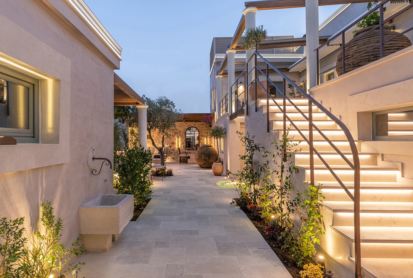 "Inotropes Boutique Hotel", Αποκατάσταση και επαναχρησιμοποίηση παραδοσιακού κτιρίου