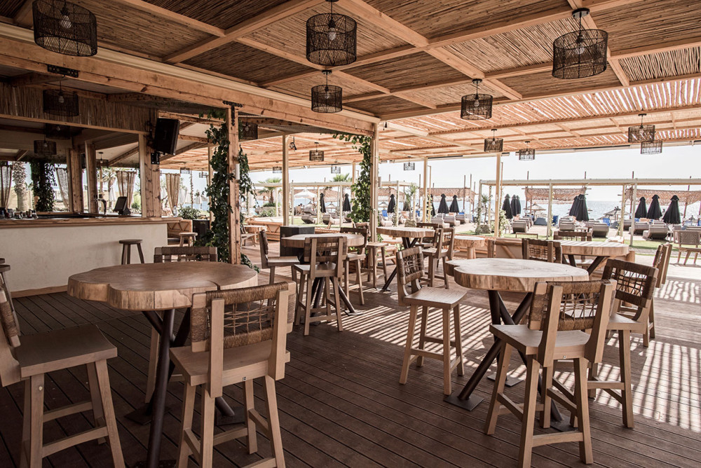 "Mango beach experience", υπαίθριο beach bar - εστιατόριο