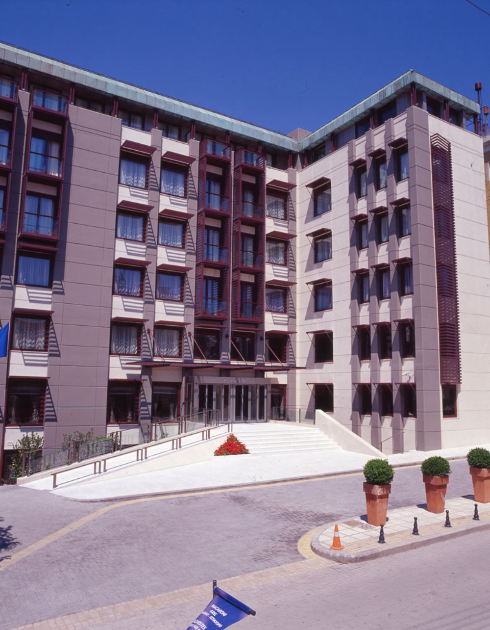 Ξενοδοχείο "Les Lazaristes" στη Θεσσαλονίκη