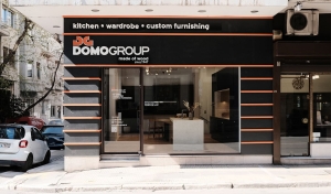 Η Domogroup εγκαινιάζει τις νέες της εκθέσεις Contact &amp; Living στην Βάρη και στο Κολωνάκι