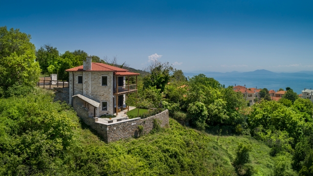 Πέτρινη κατοικία στο Κατηχώρι Πηλίου