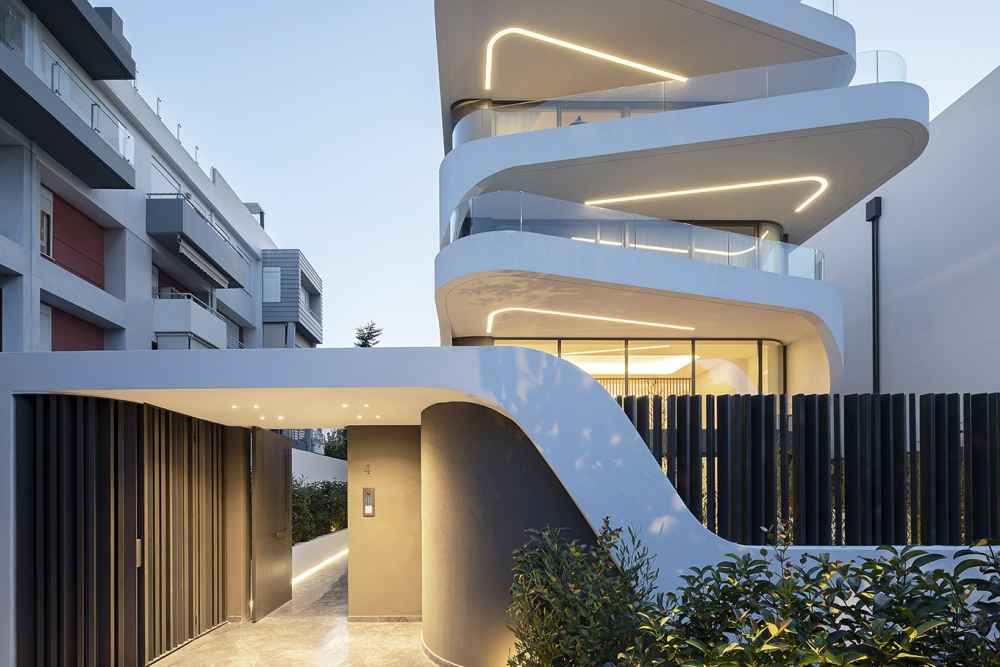 ''Golf Apartments'' Πολυτελές συγκρότημα κατοικιών στη Γλυφάδα