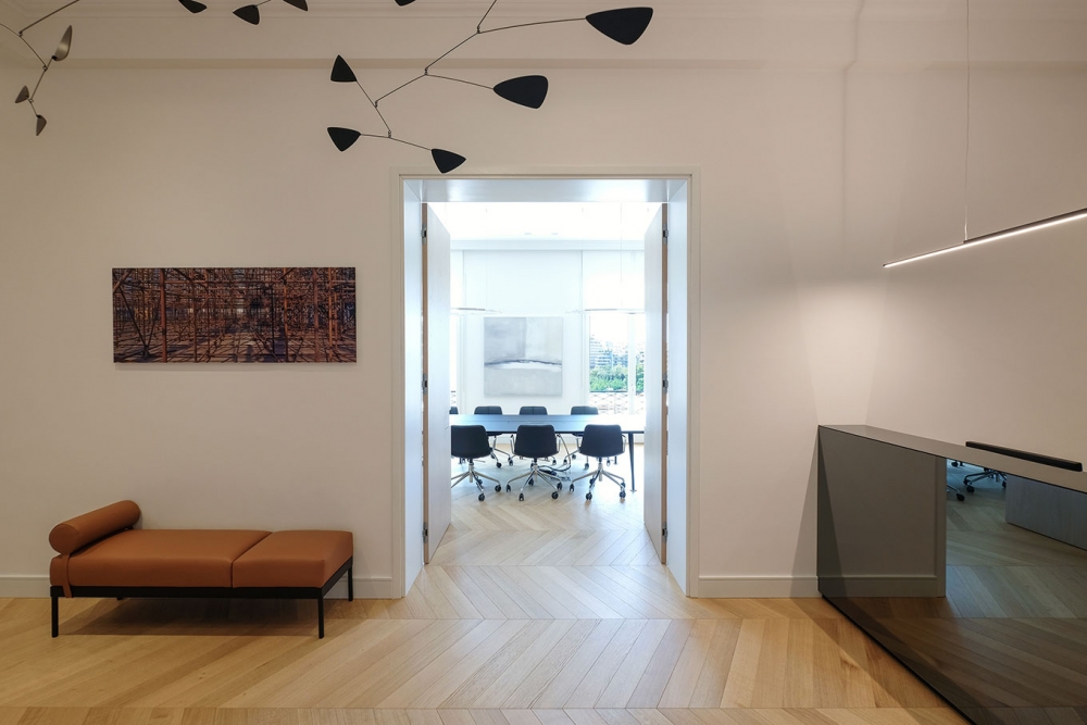 "SB A. Offices", μετατροπή διαμερίσματος σε χώρο γραφείων στην Αθήνα