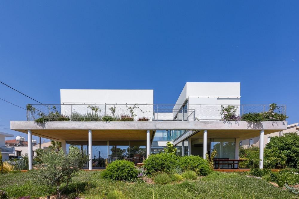 "The Garden House in the city", μια κατοικία που φέρνει τη φύση στην πόλη