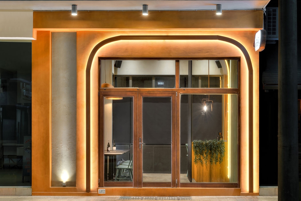 Ανασχεδιασμός του bar-restaurant "Βασιλικός | Κουζίνα Γκρέκα"