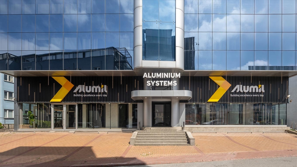 ALUMIL: Εγκαινίασε το Νέο Εντυπωσιακό της Showroom στην Κωνσταντινούπολη