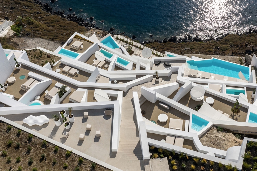"Saint Ηotel" in Santorini