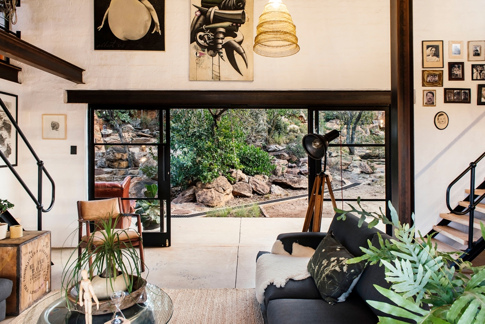 "Cottage Rock" Off grid κατοικία