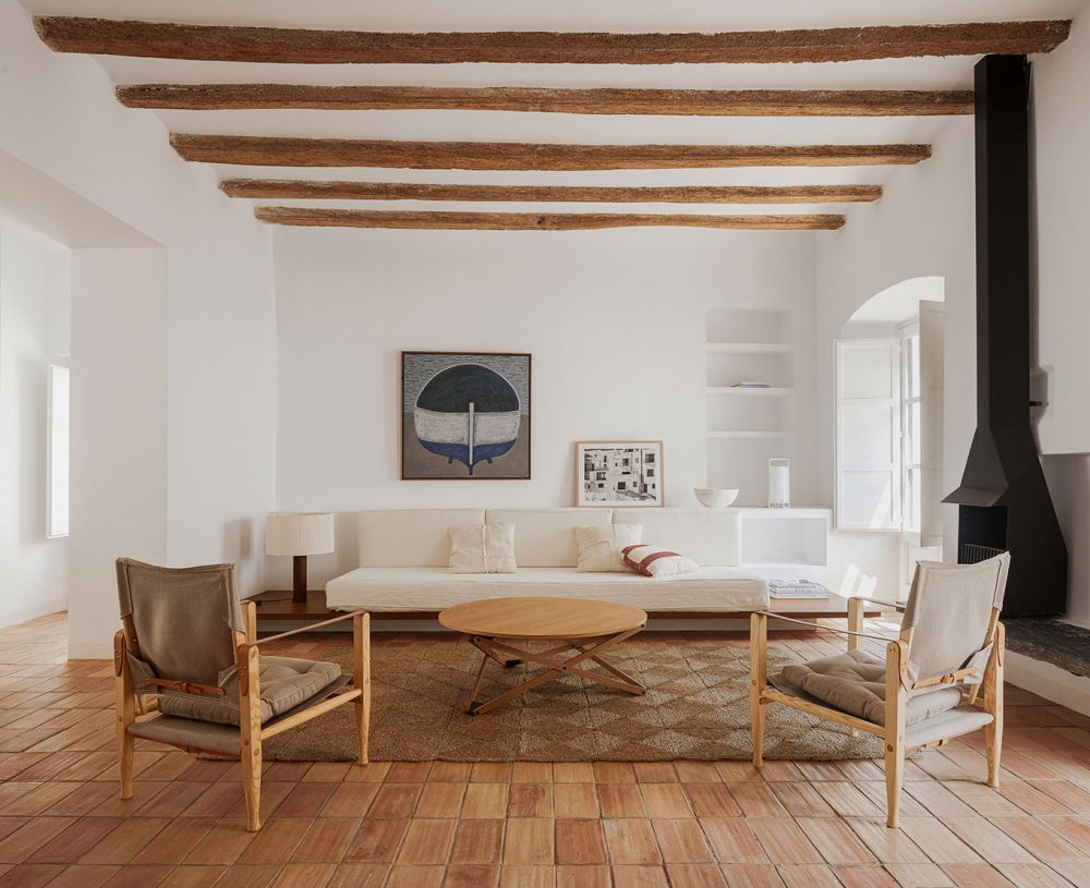 "Fisherman’s House" αποκατάσταση κατοικίας στην Cadaqués της Ισπανίας