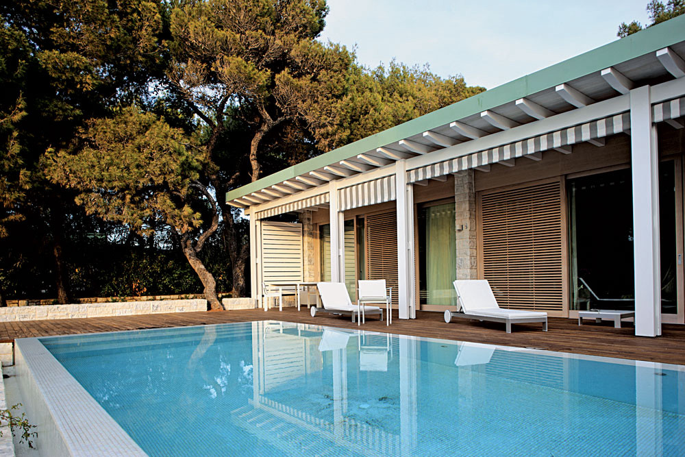 Ανακαίνιση μπαγκαλόουζ, ξενοδοχείο "Astir Palace", Βουλιαγμένη
