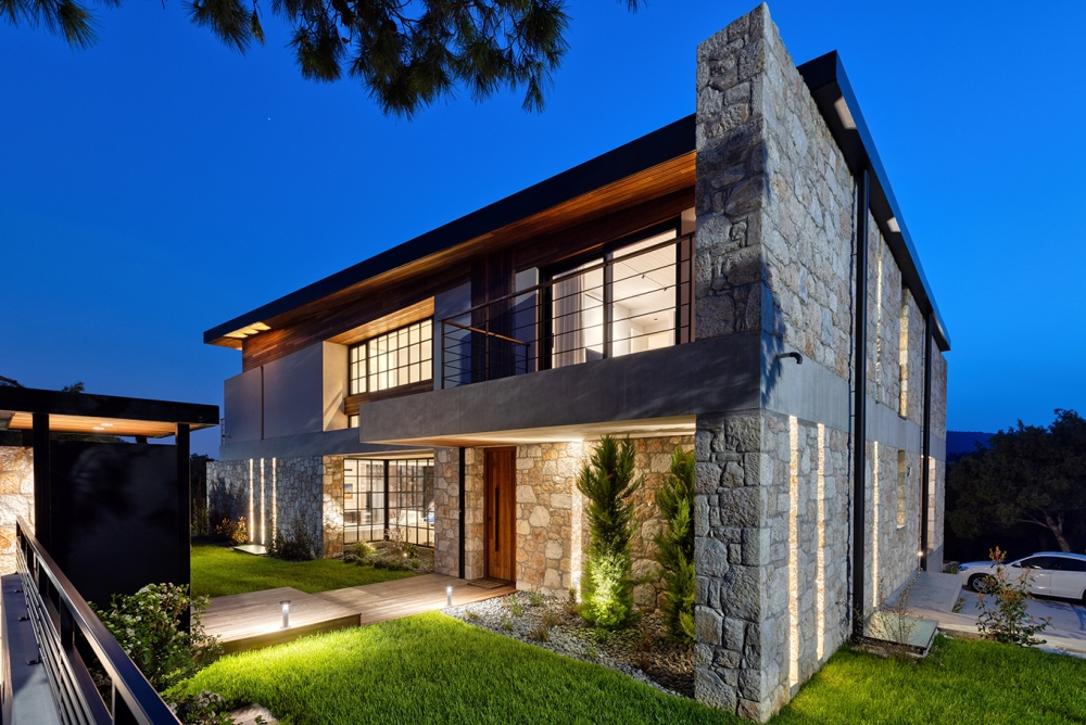 "Mountain P- House" μονοκατοικία στην Πάρνηθα με θέα στο βουνό και στη θάλασσα