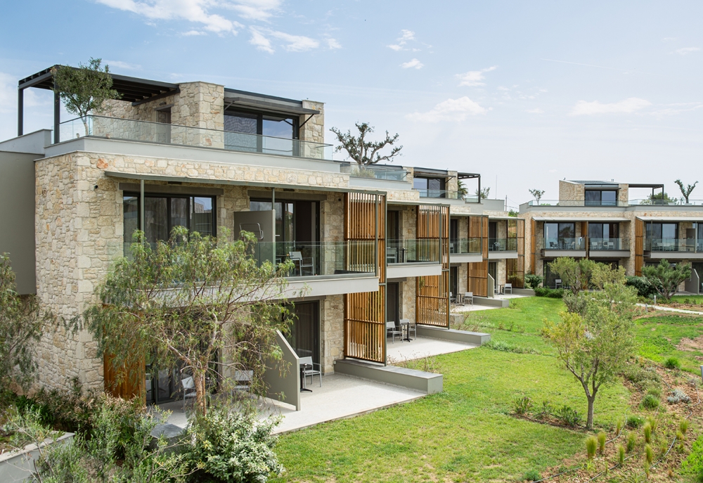Πολυτελές ξενοδοχείο 5* "Portes Lithos Luxury Resort" στη Χαλκιδική